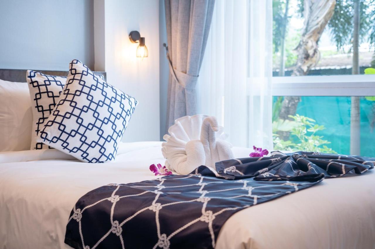 Karon Sea View Beach Apartment Extérieur photo