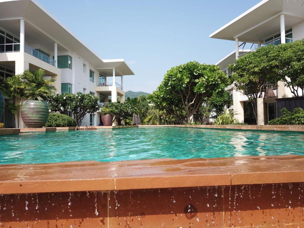 Karon Sea View Beach Apartment Extérieur photo